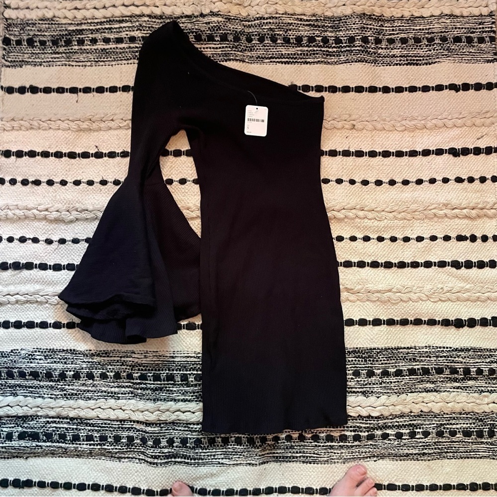 NWT Free People Beach Livia Mini Dress One Sleeve in Black - Picture 4 of 9